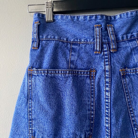 Vintage High Waisted Pleated Blue Denim Retro Shorts Cotton Made in Hong Kong - Picture 7 of 11